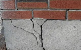 Concrete foundation with serious structural damage in Pueblo, CO